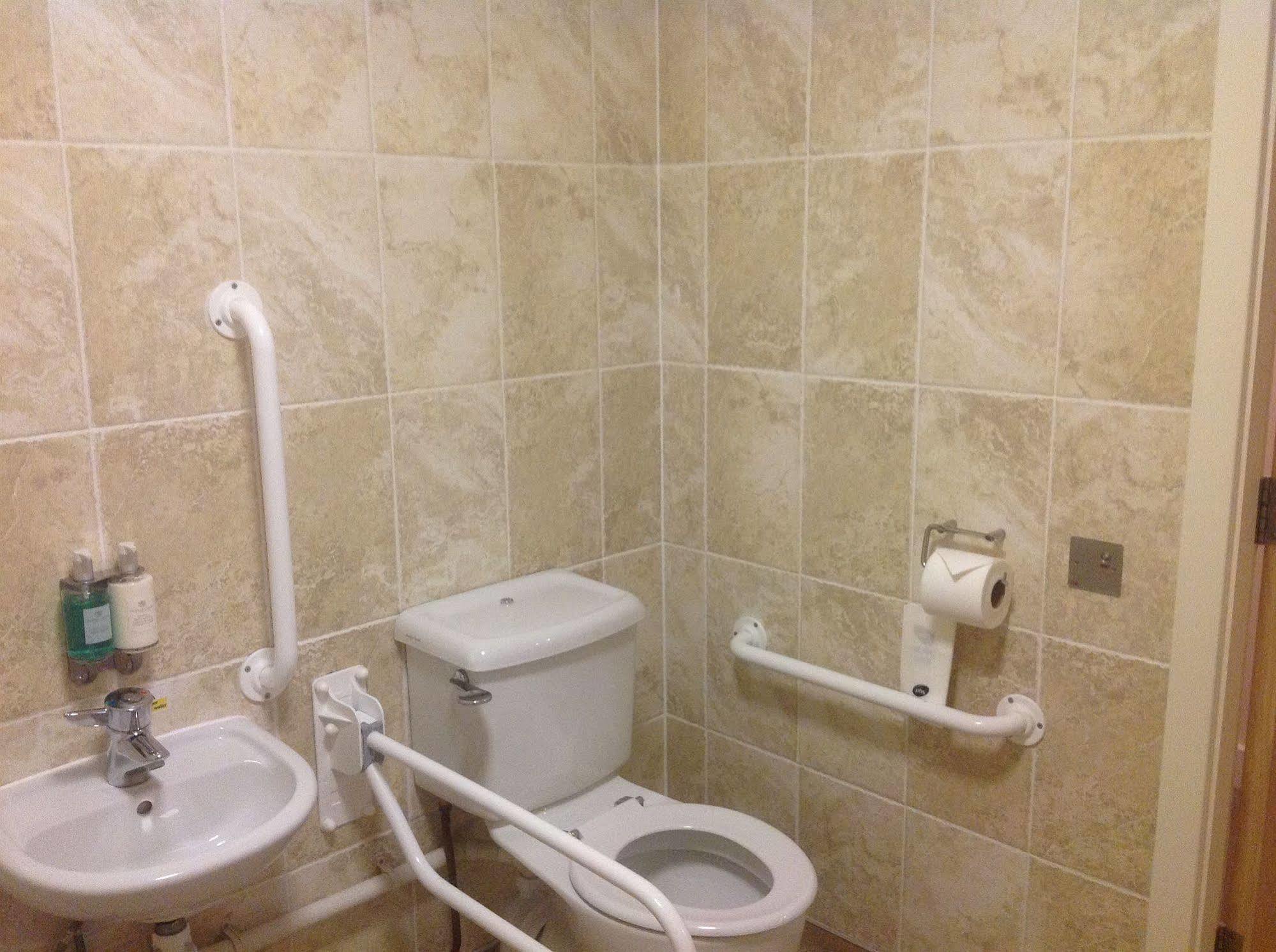 Boston West Hotel Zewnętrze zdjęcie