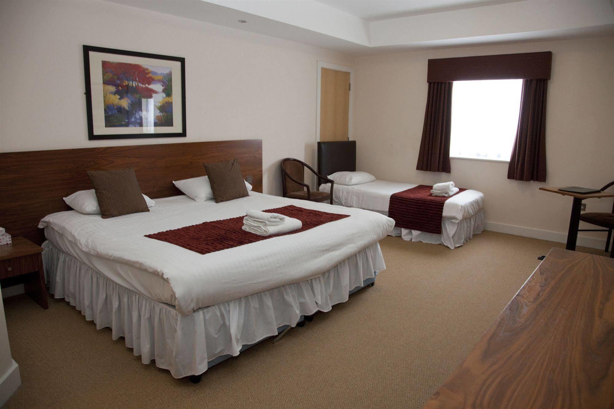 Boston West Hotel Zewnętrze zdjęcie